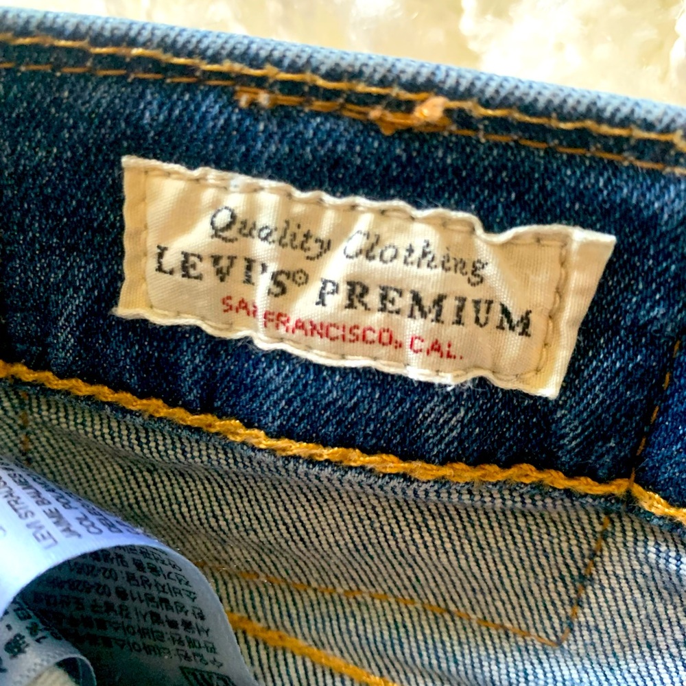 Men’s Levi’s Premium Lot 502 size W 30 L 32